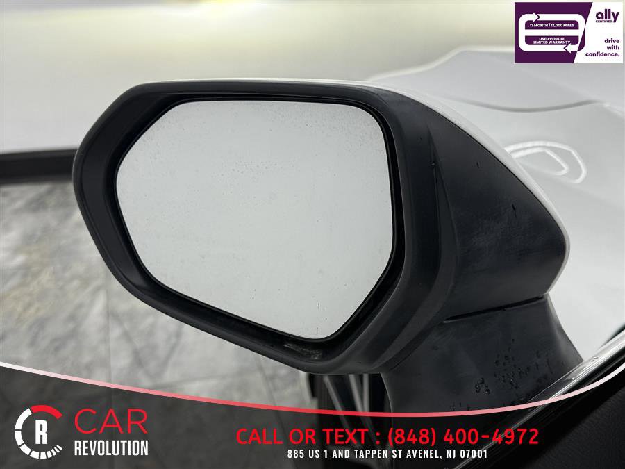 Used 2023 Toyota Camry SE AWD/4WD image 25