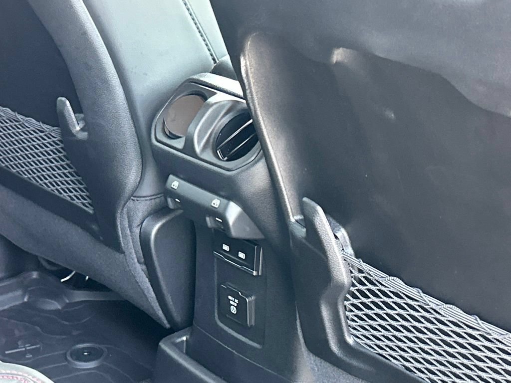 Used 2026 Jeep Wrangler Unlimited Rubicon AWD/4WD image 47