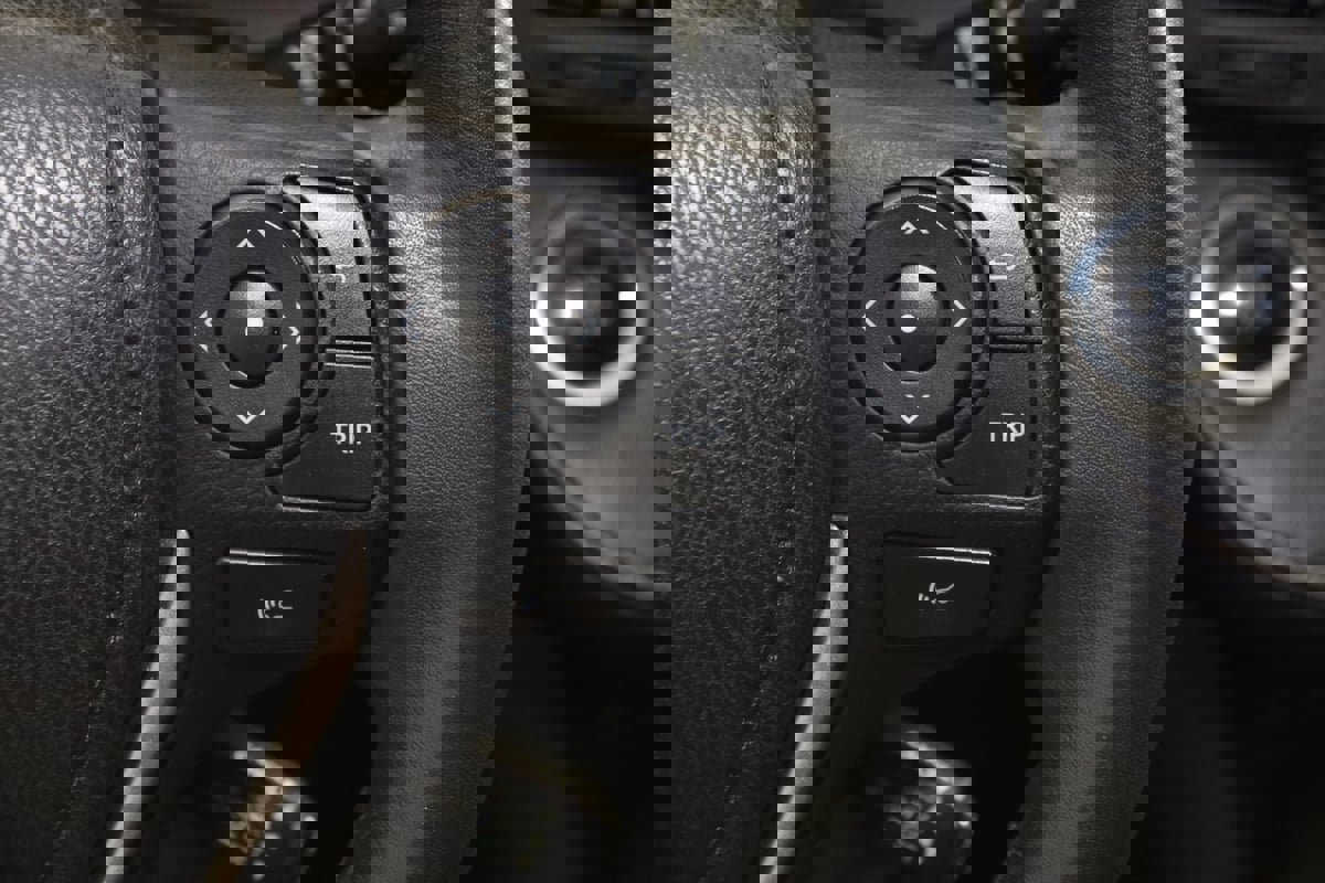 Used 2017 Toyota RAV4 XLE image 30