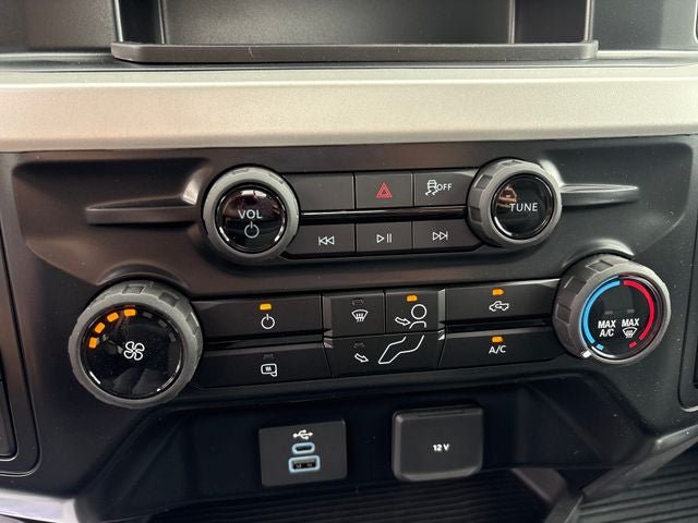 New 2026 Ford F550 4x4 Regular Cab Super Duty image 20