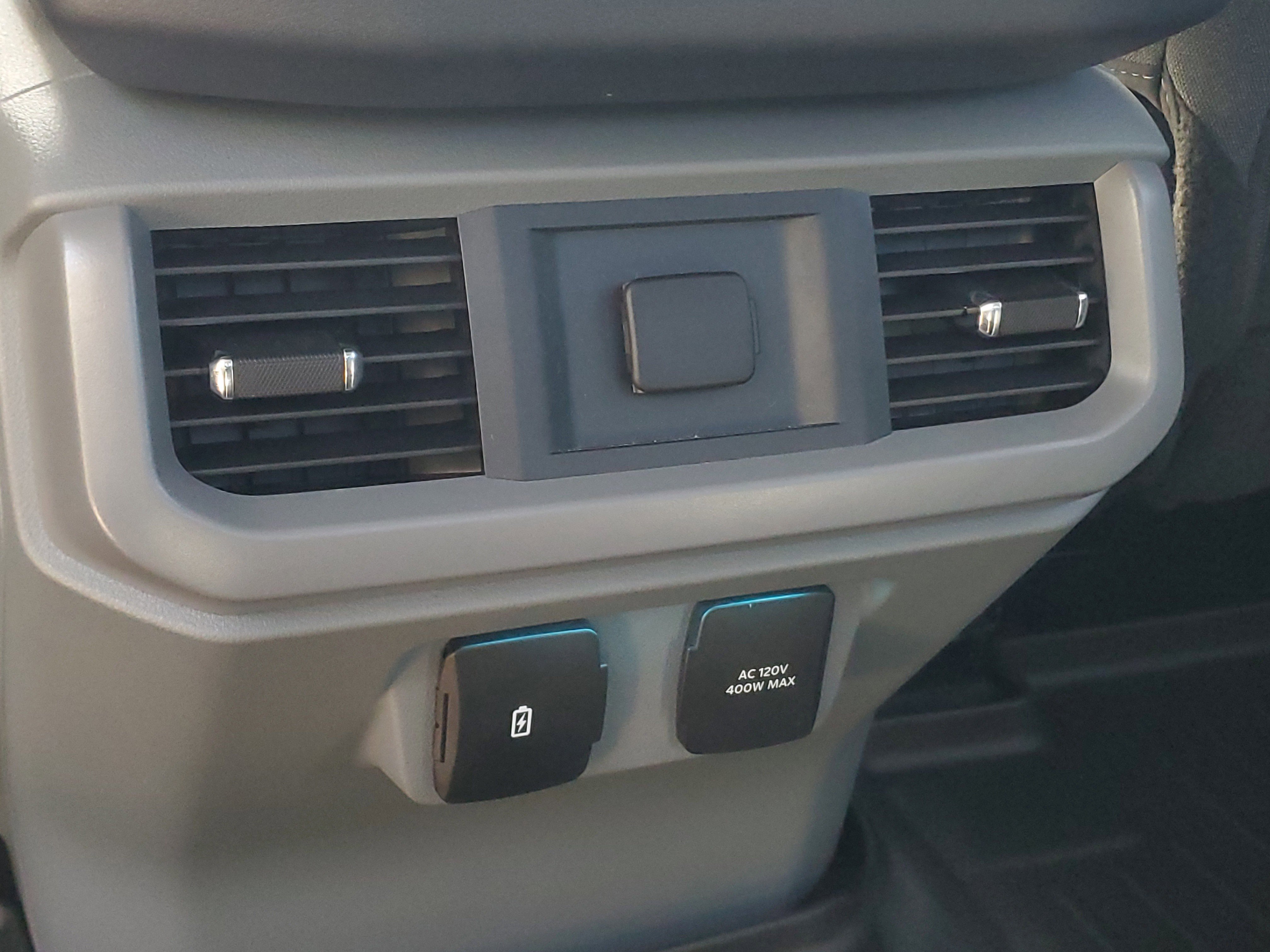 Used 2024 Ford F150 XLT w/ Equipment Group 302A MID RWD image 19