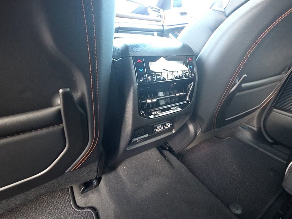 New 2025 Jeep Grand Cherokee L Summit image 13