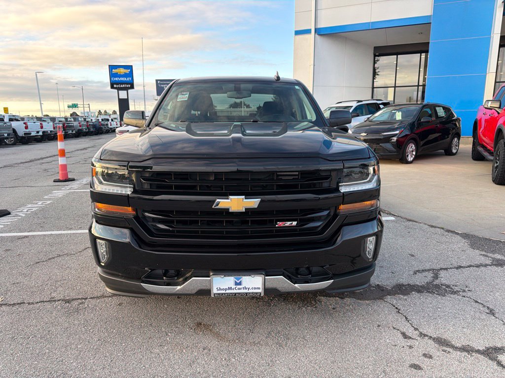 Used 2018 Chevrolet Silverado 1500 LT w/ All Star Edition AWD/4WD image 8