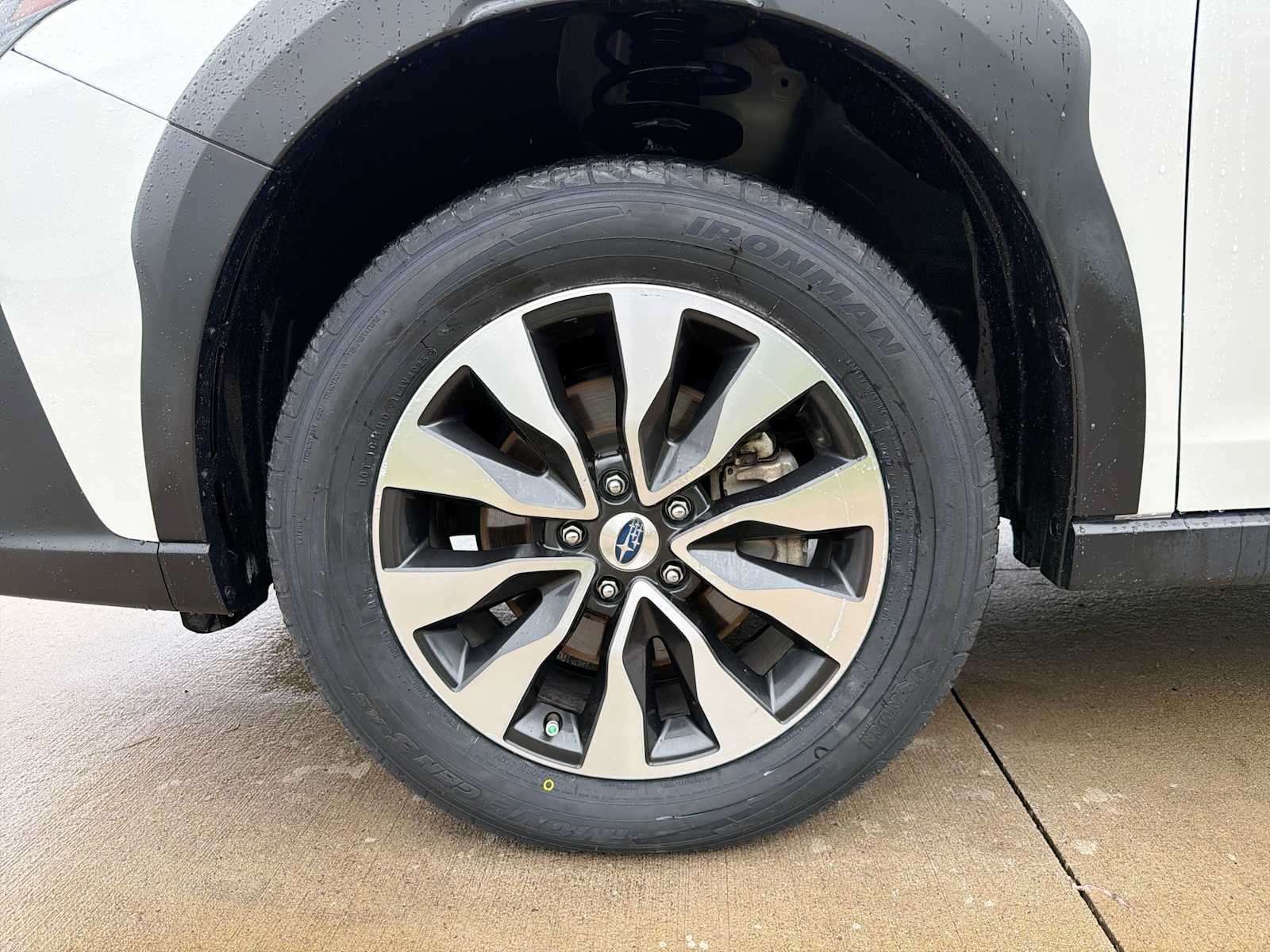 Certified 2024 Subaru Outback Limited AWD/4WD image 10