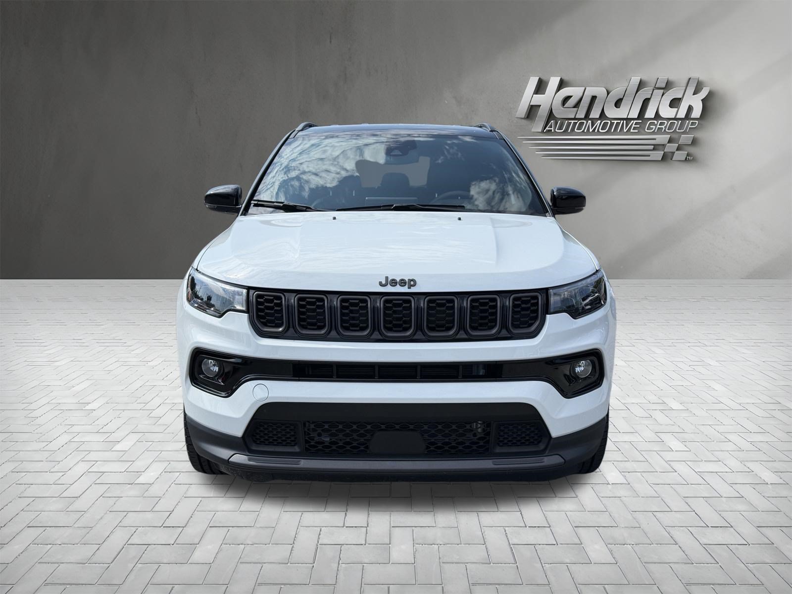 Used 2026 Jeep Compass Limited AWD/4WD image 3