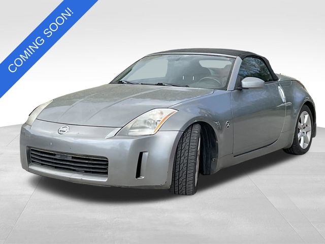 Used 2004 Nissan 350Z Enthusiast w/ Side Airbags Pkg RWD image 1