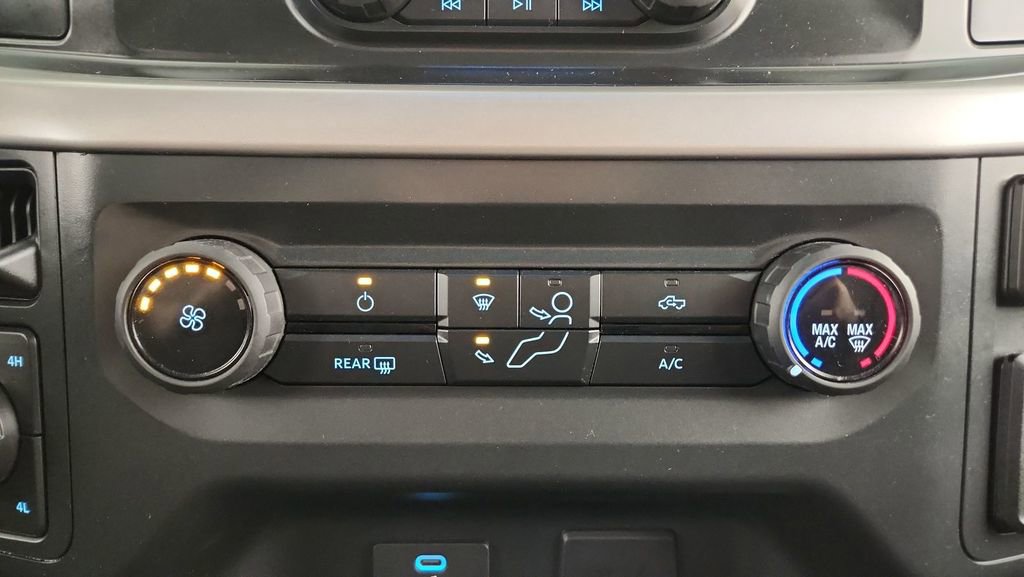 Used 2022 Ford F150 XLT image 14