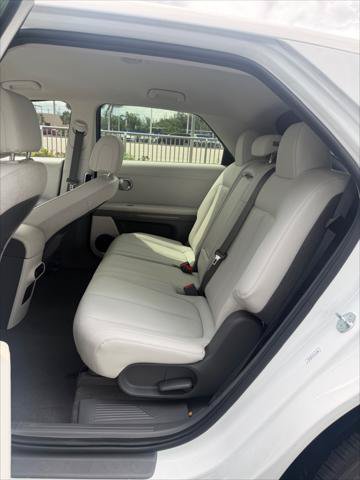 Used 2023 Hyundai Ioniq 5 SEL AWD/4WD image 17