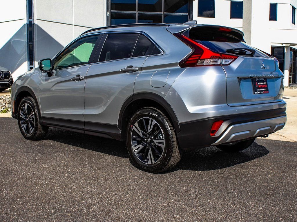 New 2026 Mitsubishi Eclipse Cross SE image 4