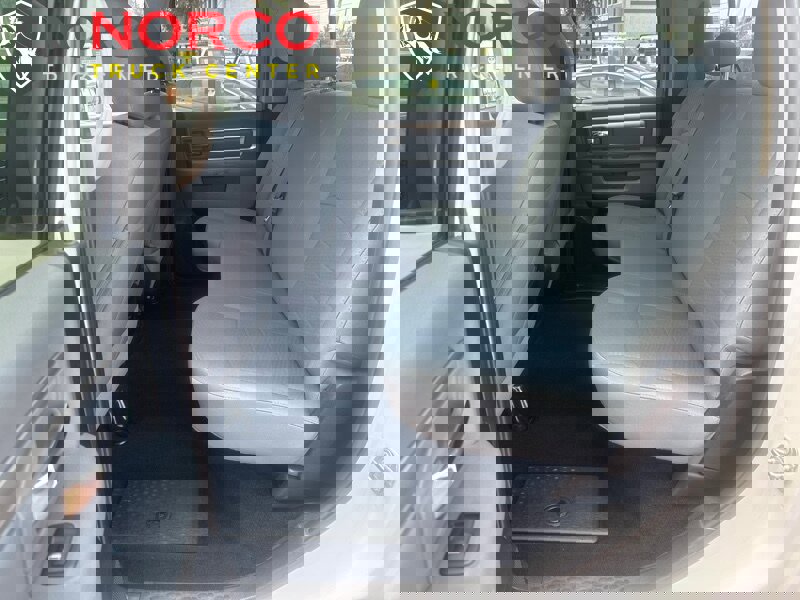 Used 2018 RAM 3500 SLT image 17