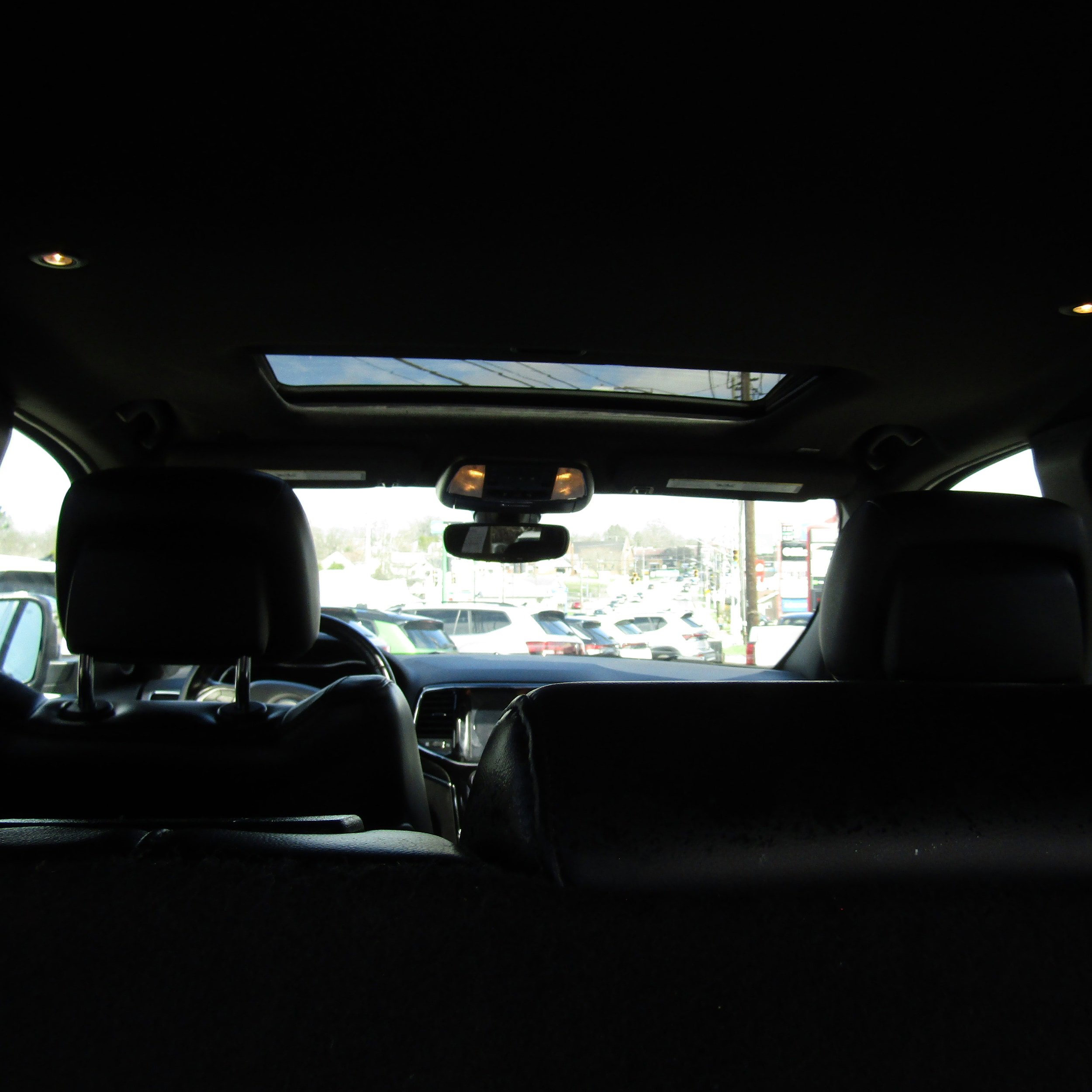 Used 2020 Jeep Grand Cherokee Limited image 10