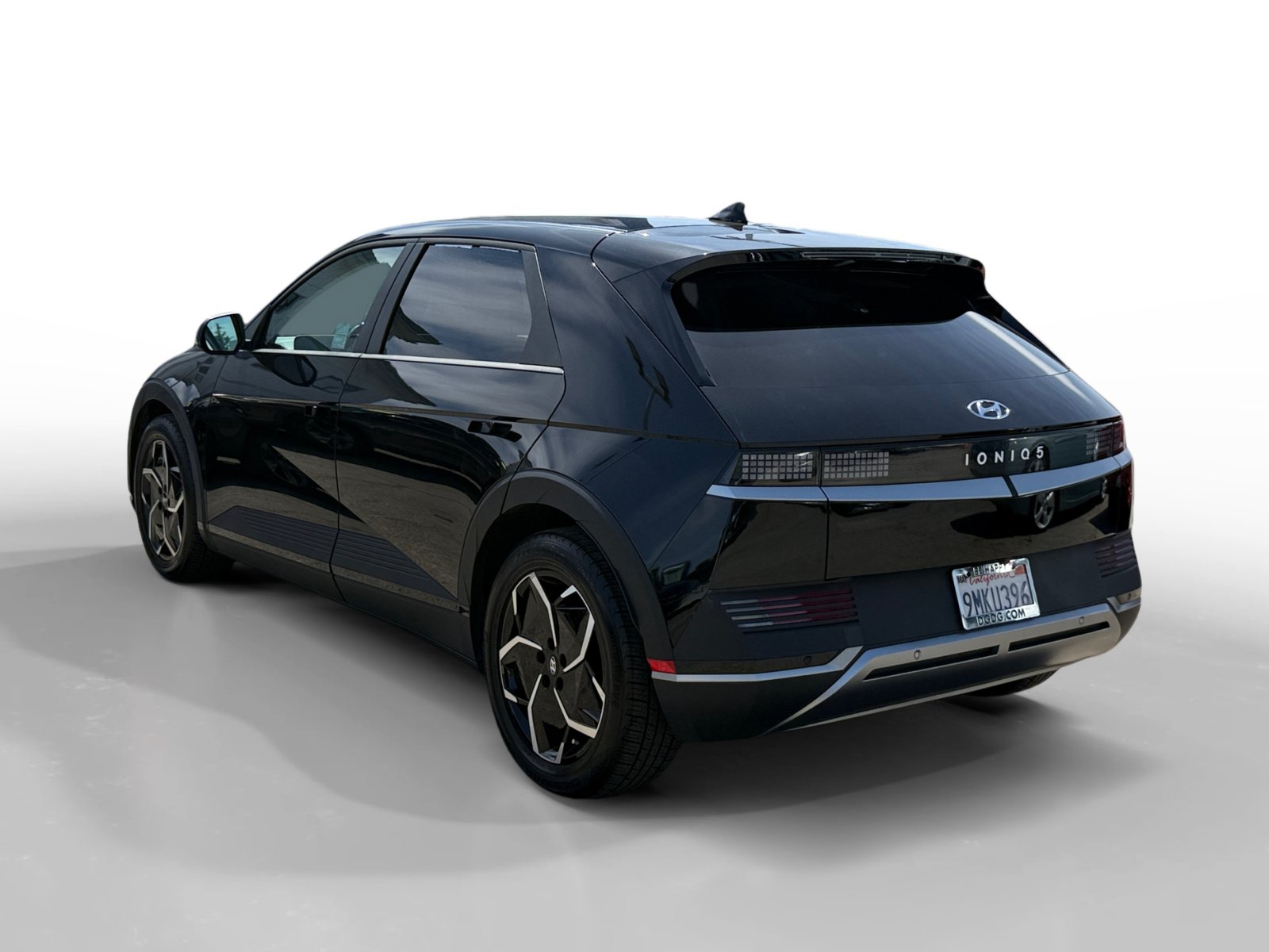 Certified 2024 Hyundai Ioniq 5 SEL RWD image 3