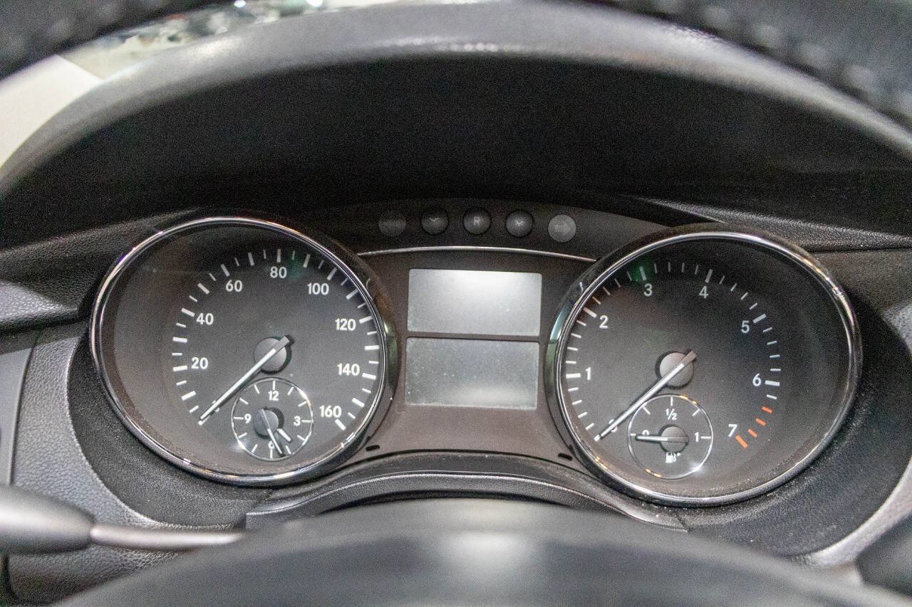 Used 2008 Mercedes-Benz R 350 4MATIC image 13