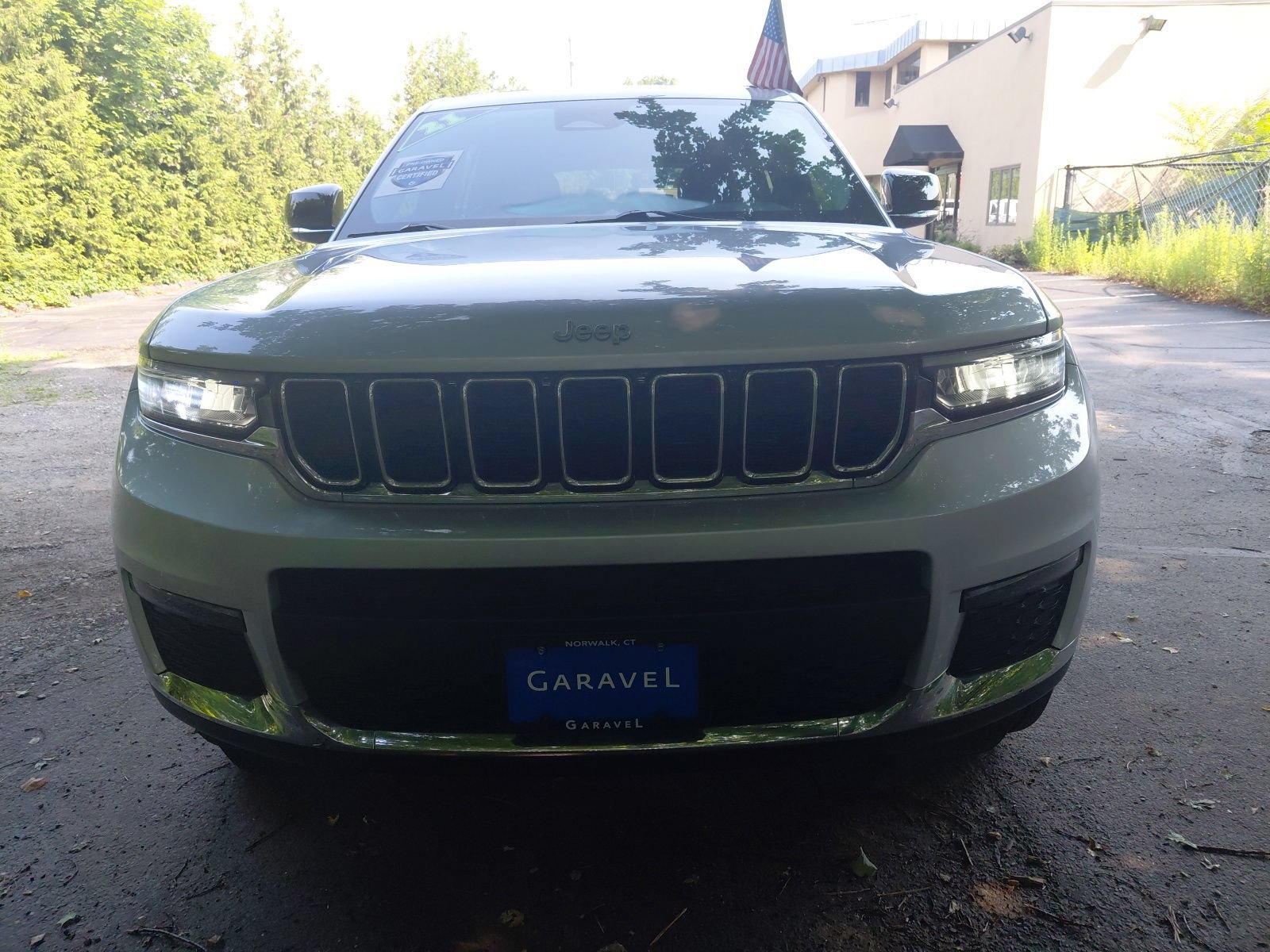 Used 2021 Jeep Grand Cherokee L Limited AWD/4WD image 34