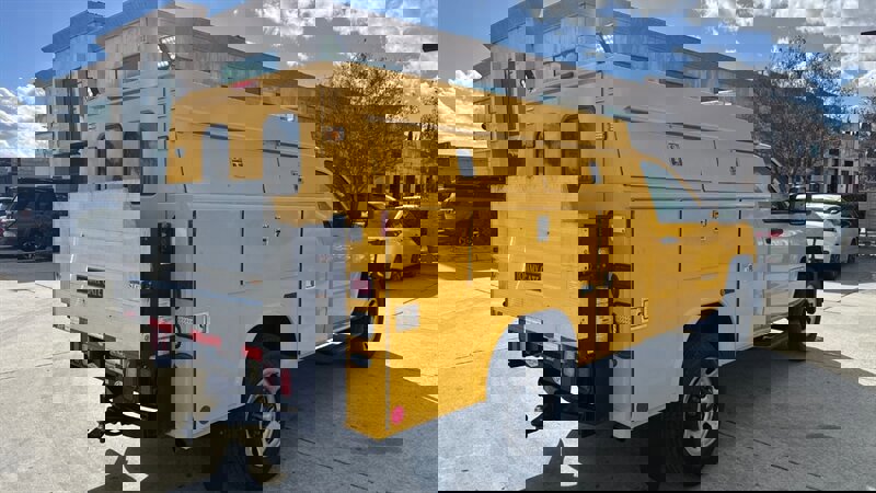 Used 2018 Chevrolet Silverado 3500 W/T AWD/4WD image 24