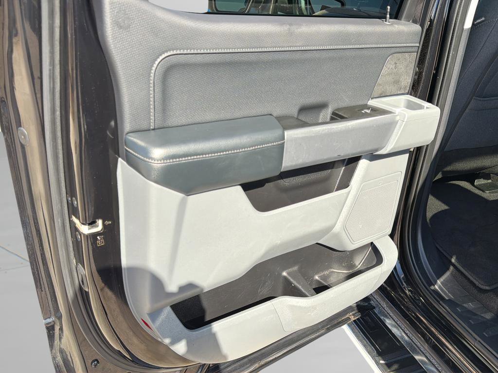 Used 2024 Ford F150 XLT w/ Mobile Office Package image 16
