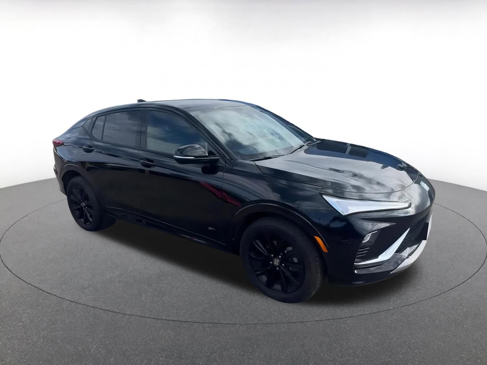 Used 2025 Buick Envista Sport Touring video 2