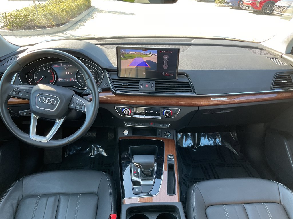 Used 2023 Audi Q5 2.0T Premium w/ Convenience Package AWD/4WD image 20