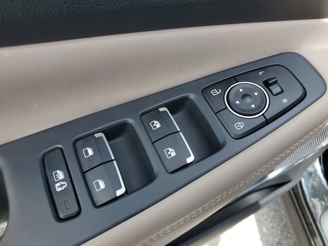 Certified 2023 Hyundai Santa Fe SEL w/ Premium Package image 16