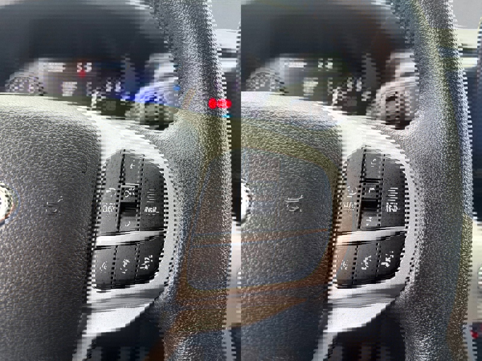 Certified 2023 Ford Explorer XLT w/ Equipment Group 202A image 15