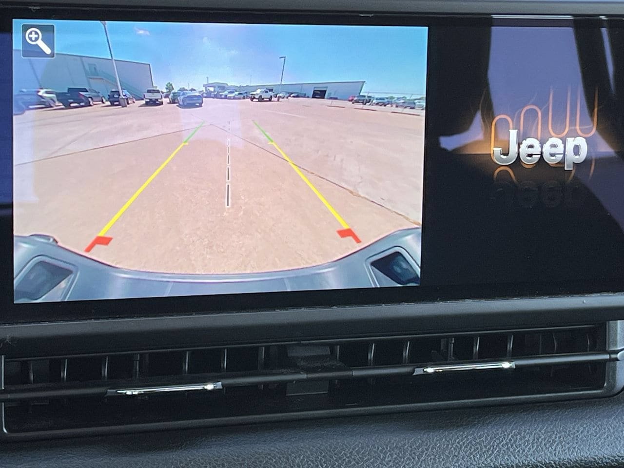 Used 2024 Jeep Gladiator Sport AWD/4WD image 16