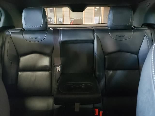 Used 2023 Cadillac XT4 Premium Luxury w/ Cold Weather Package AWD/4WD image 15