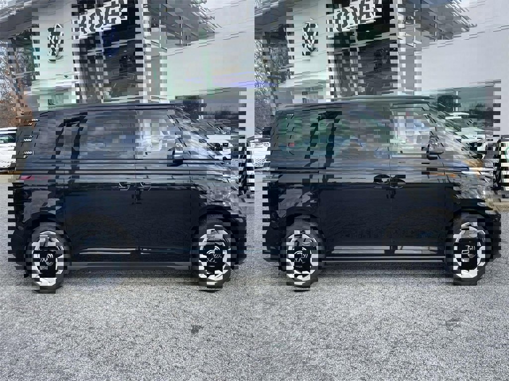 New 2025 Volkswagen ID. Buzz Pro S image 2