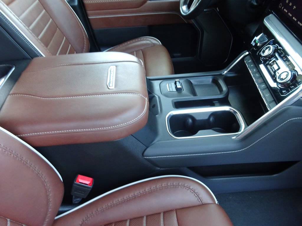 Certified 2025 GMC Sierra 2500 Denali Ultimate AWD/4WD image 21
