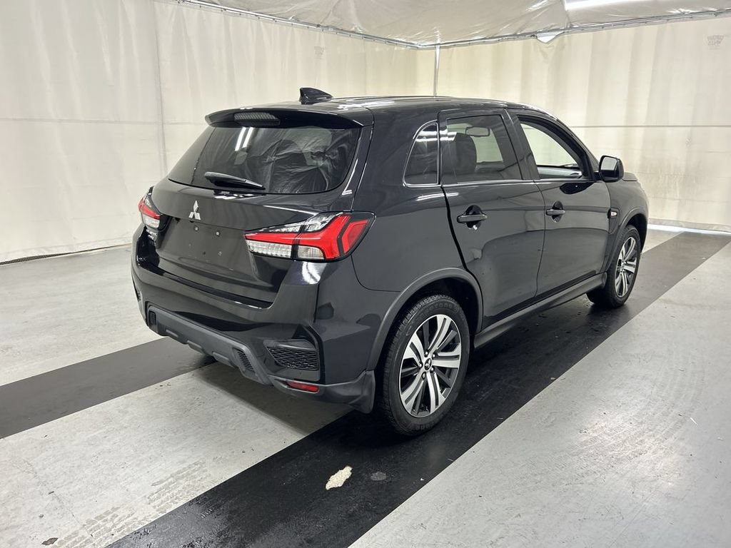 Used 2023 Mitsubishi Outlander Sport ES AWD/4WD image 2