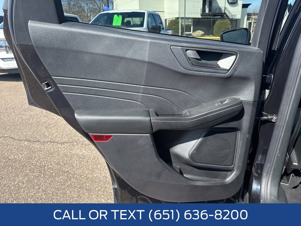 Used 2022 Ford Escape SE w/ Convenience Package image 34