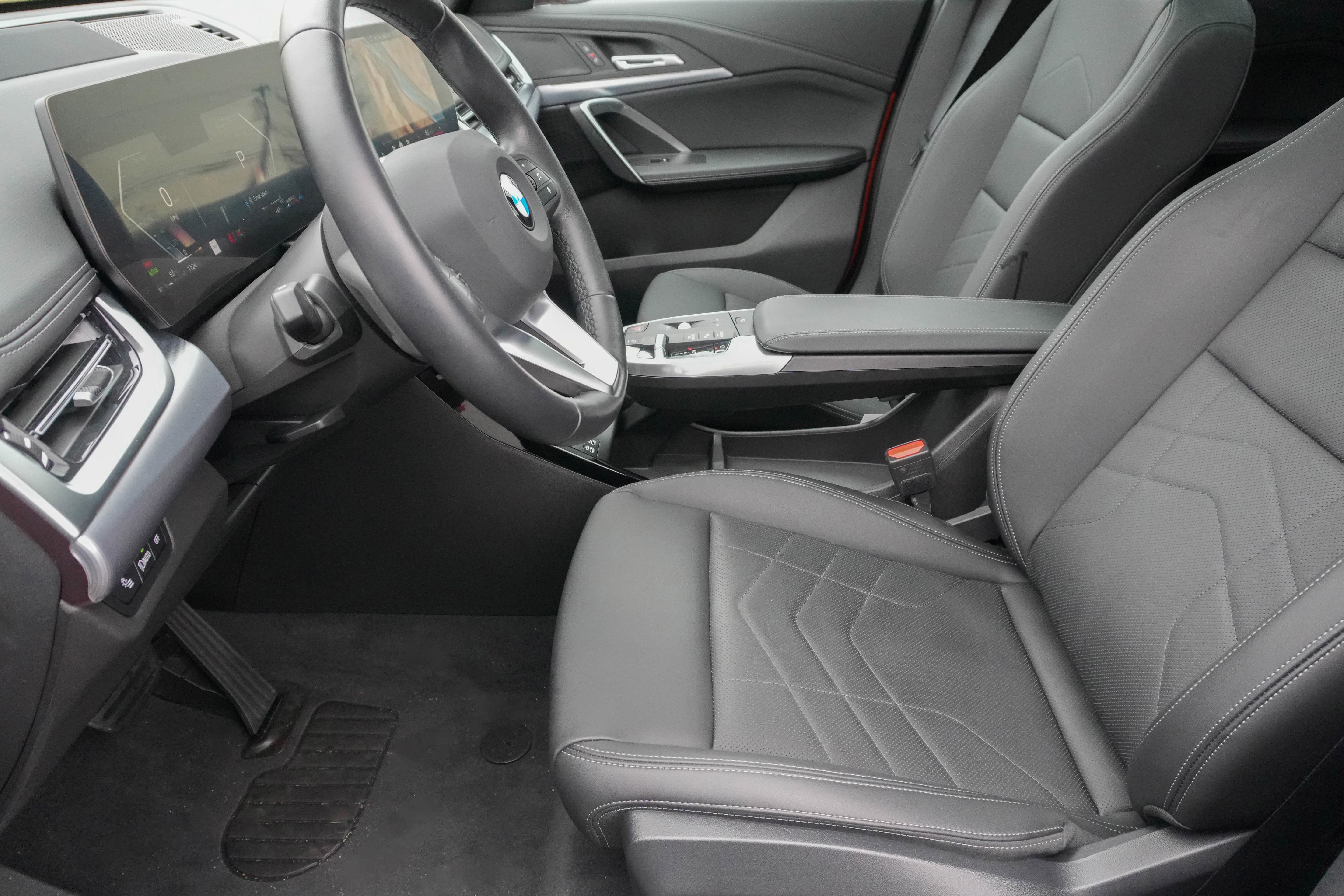 Certified 2025 BMW X1 xDrive28i image 12