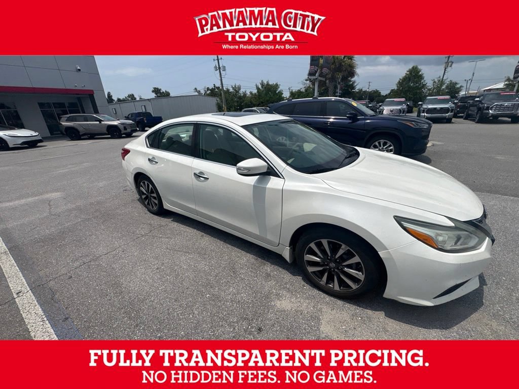 Used 2016 Nissan Altima 2.5 SV w/ Convenience Package FWD image 1