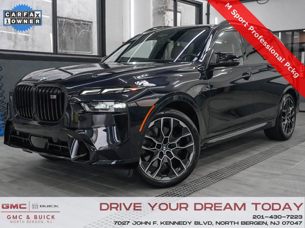 Used 2023 BMW X7 M60i w/ Executive Package image 1