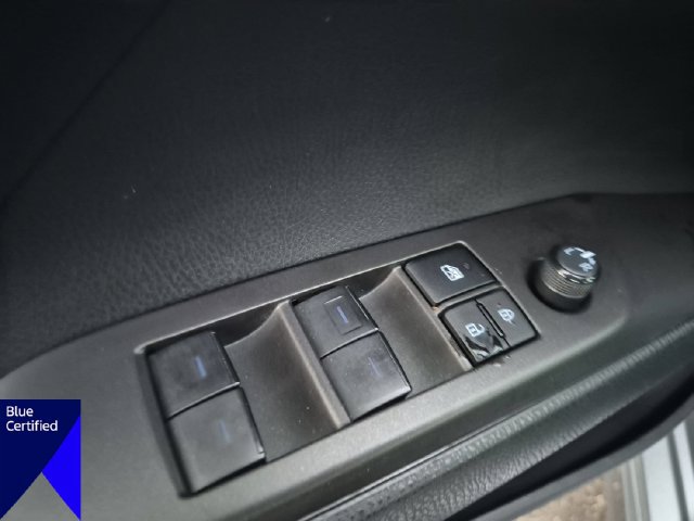 Used 2024 Toyota Camry SE w/ Cold Weather Package FWD image 13
