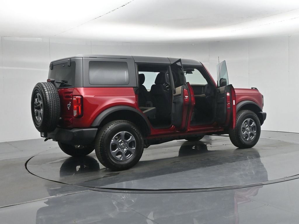 Certified 2025 Ford Bronco Big Bend image 6