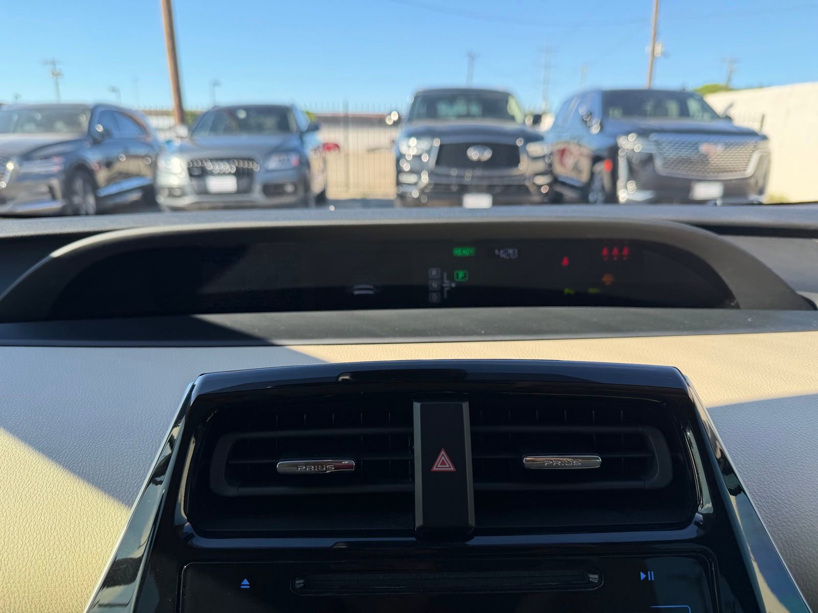 Used 2019 Toyota Prius LE image 14