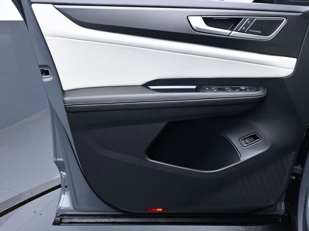 New 2026 Volkswagen Atlas Cross Sport SEL Premium R-Line image 20