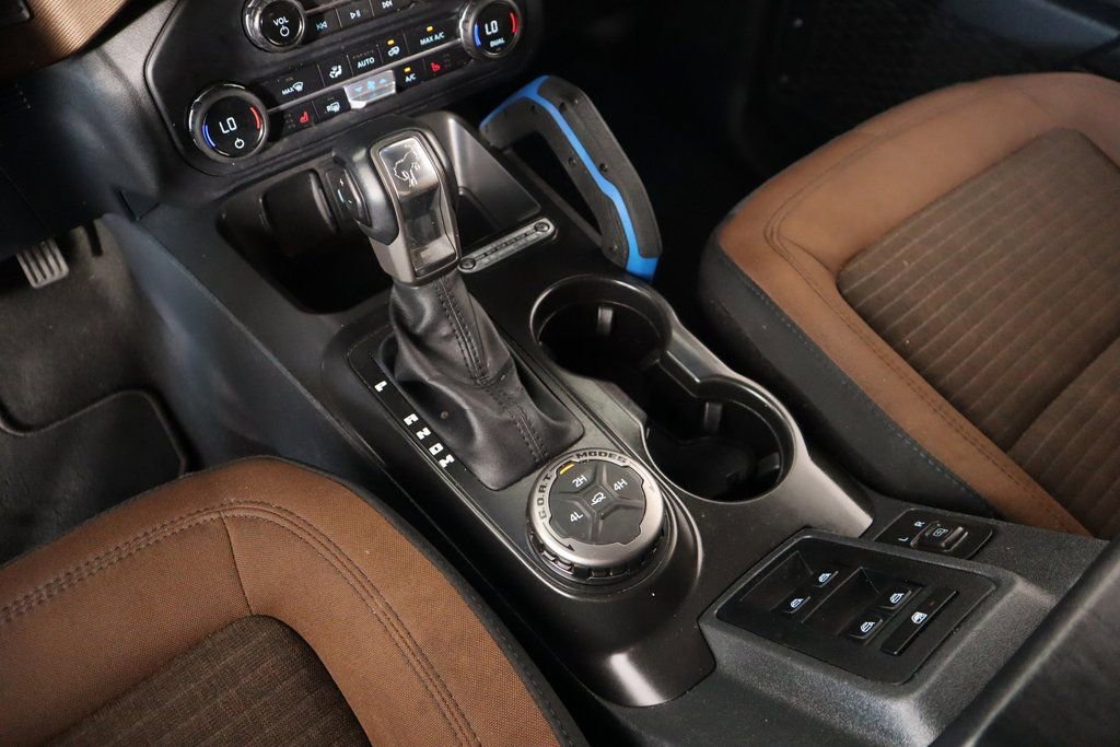 Used 2023 Ford Bronco Outer Banks image 9