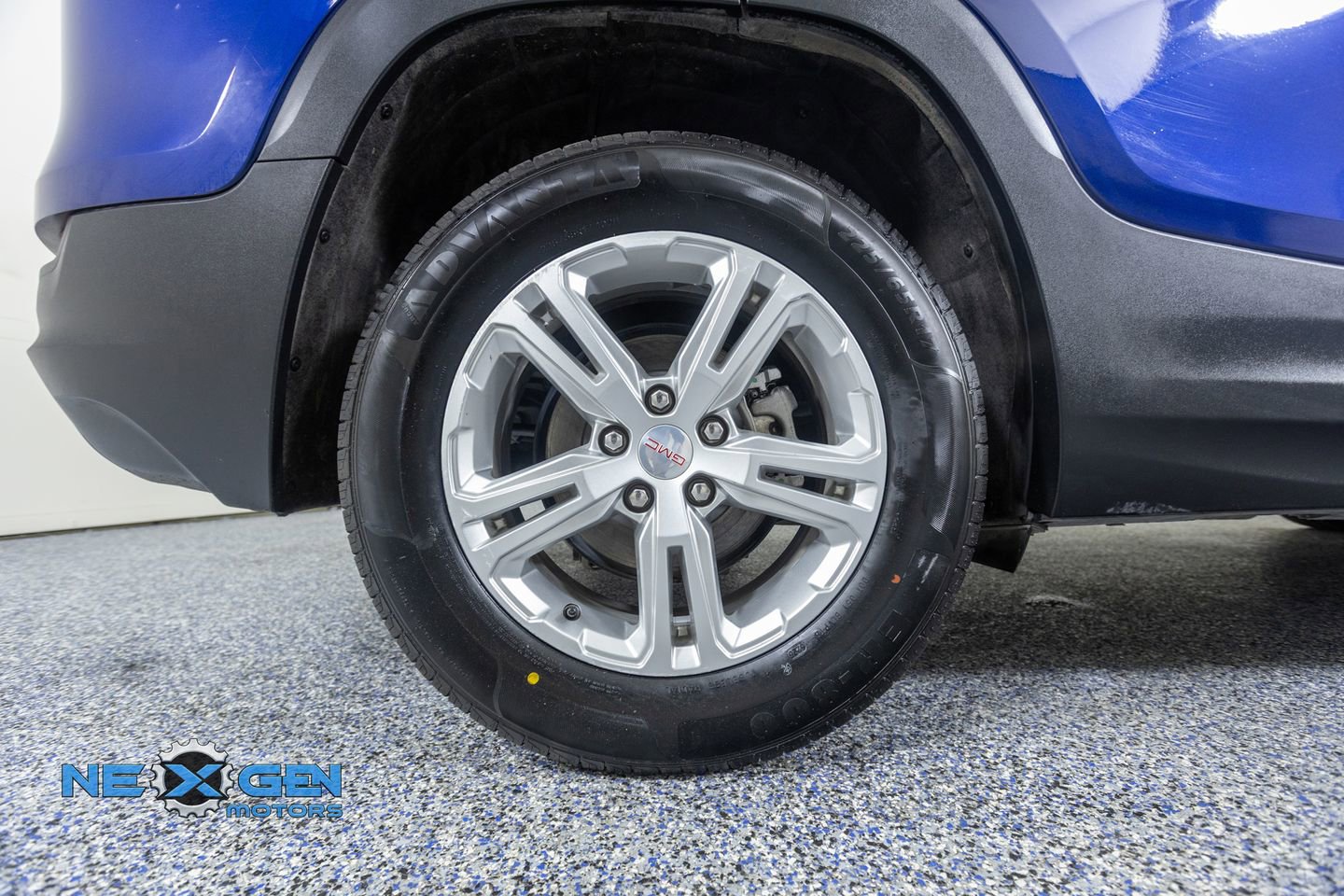 Used 2022 GMC Terrain SLE w/ Driver Convenience Package image 43