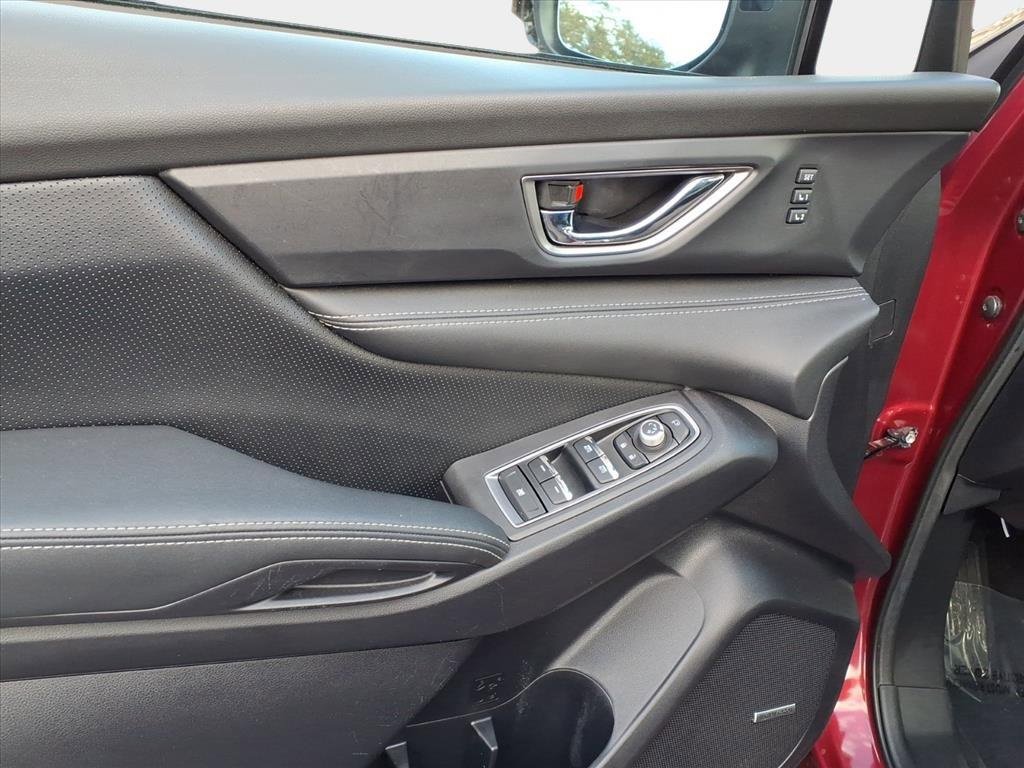 Used 2023 Subaru Ascent Limited w/ Technology Package image 7