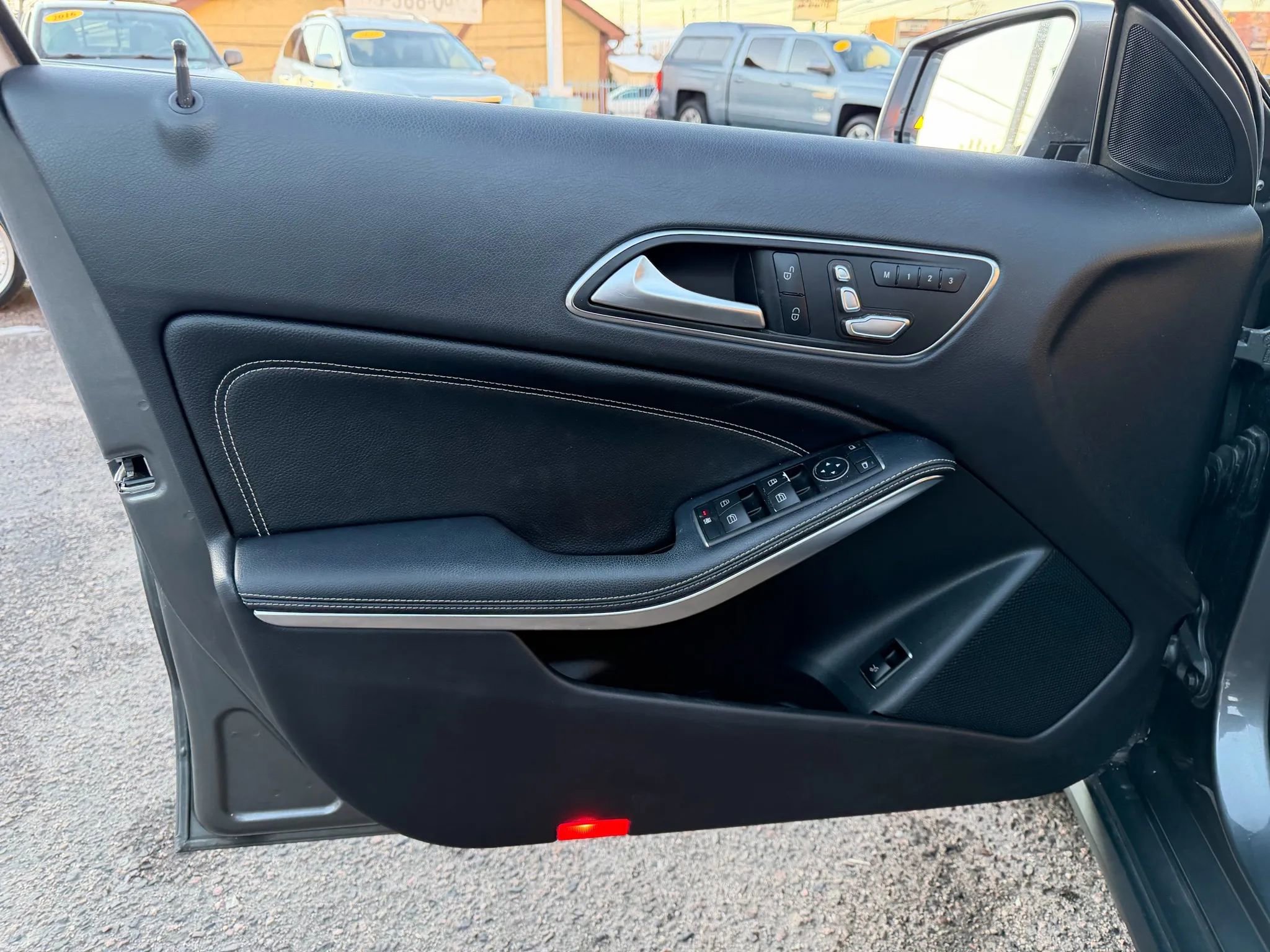 Used 2018 Mercedes-Benz GLA 250 4MATIC image 12