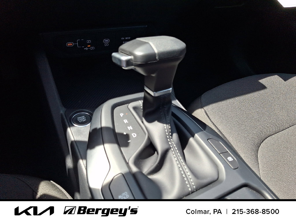 New 2026 Kia K4 FWD image 12