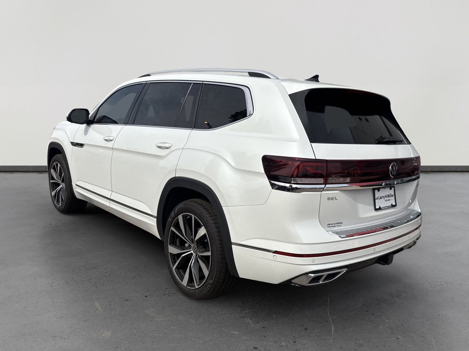 New 2026 Volkswagen Atlas SEL Premium R-Line image 4