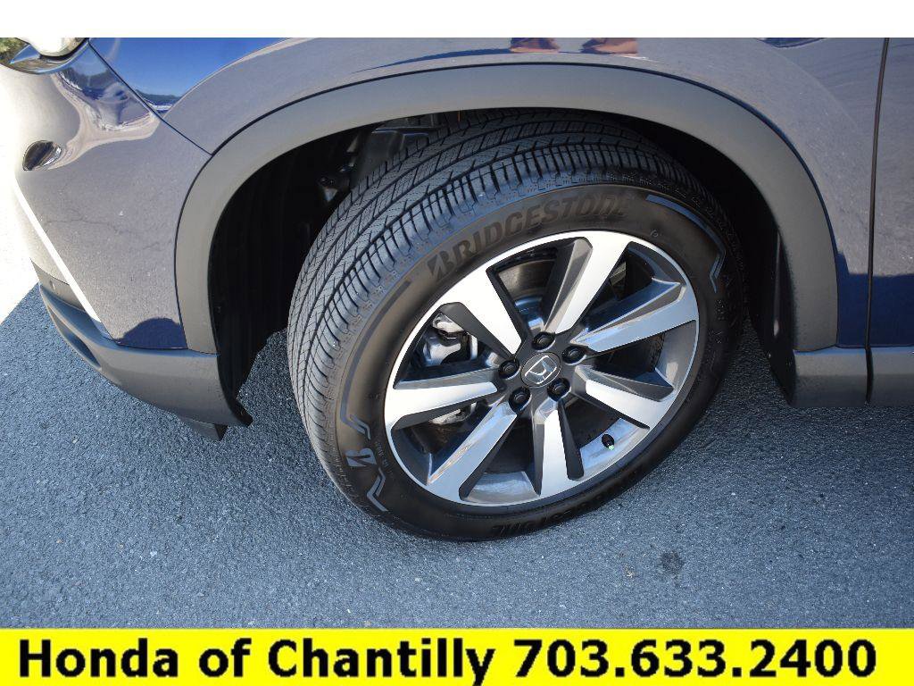Used 2025 Honda Pilot Touring image 35
