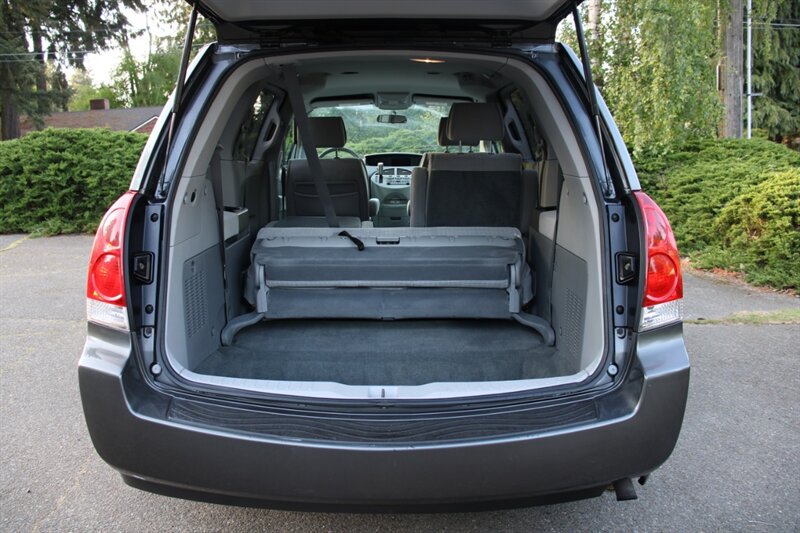 Used 2004 Nissan Quest S w/ (SEA) Seat Pkg FWD image 17