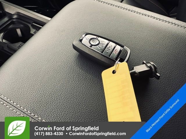 New 2026 Ford F350 Lariat w/ Black Appearance Package image 40