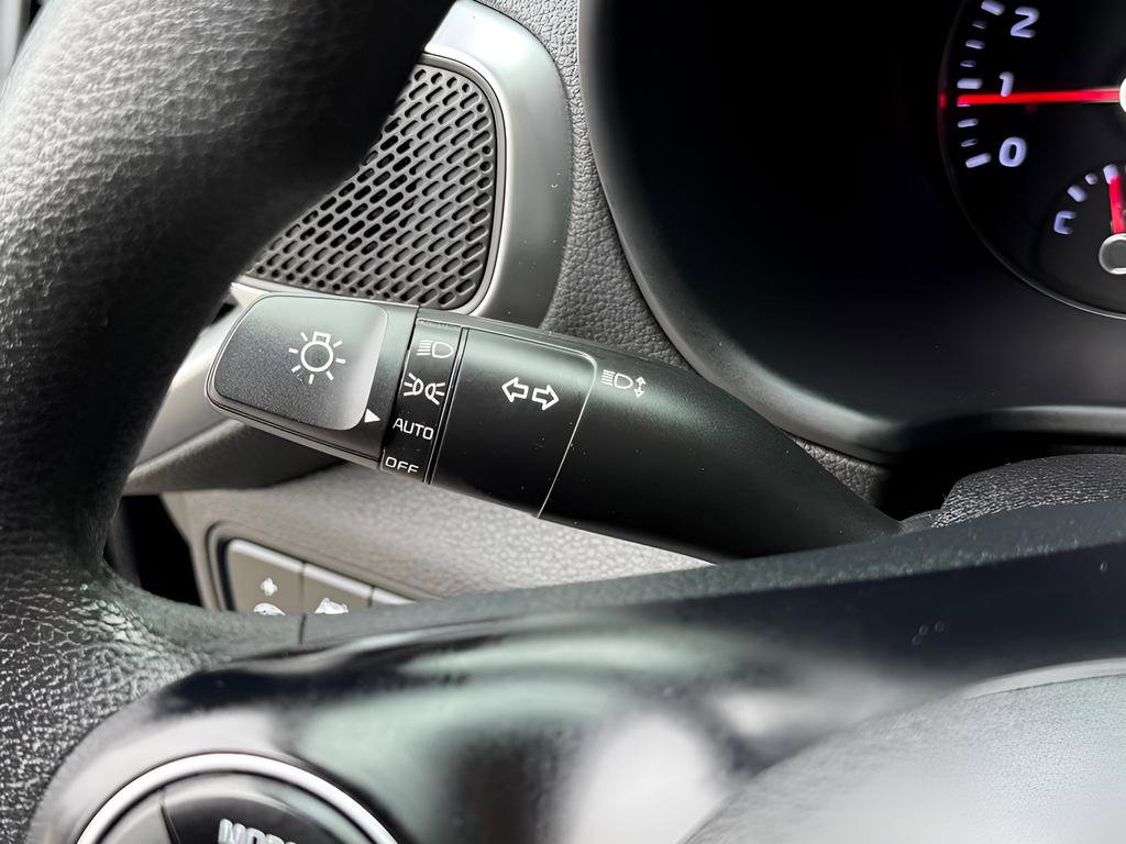 Used 2021 Kia Soul S FWD image 35