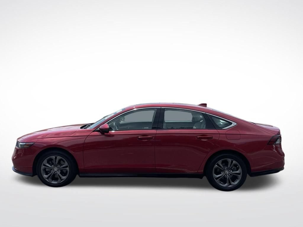 Used 2024 Honda Accord EX-L image 2