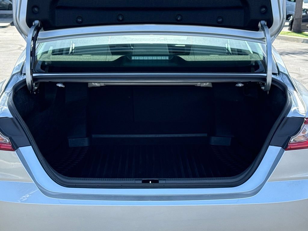 Certified 2025 Toyota Camry LE w/ Convenience Package FWD image 16