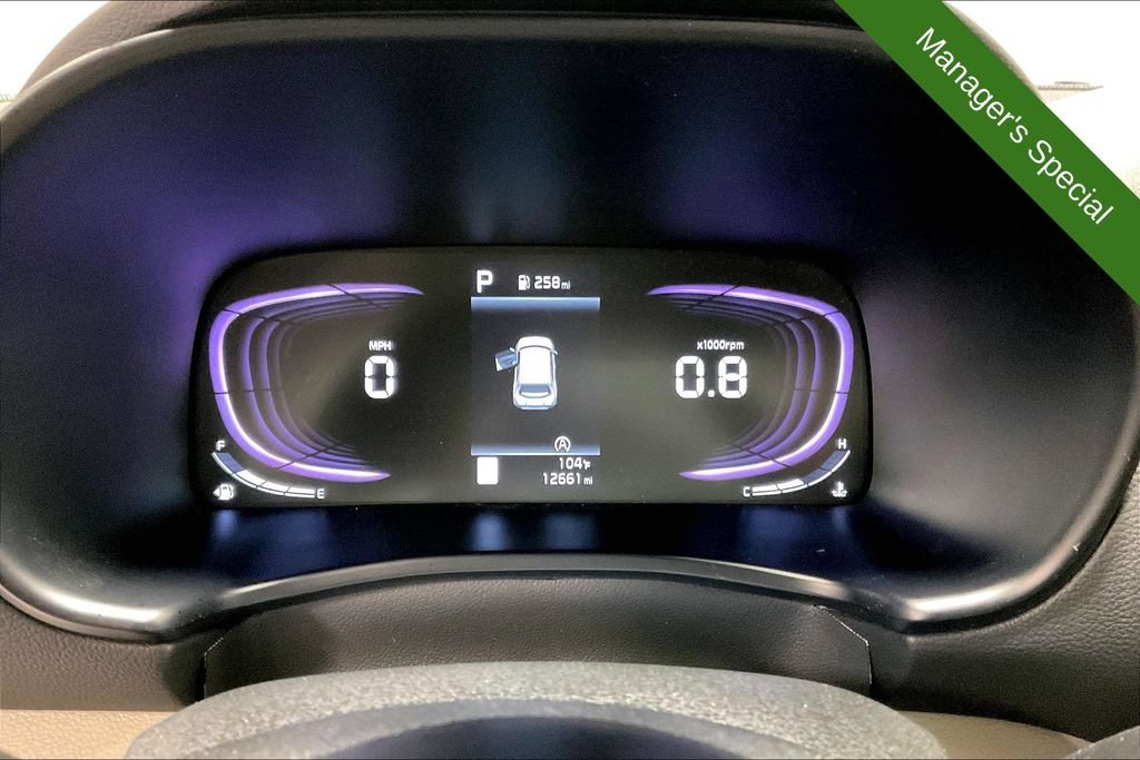 Used 2025 Kia Soul LX w/ LX Technology Package FWD image 26